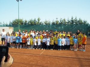 Festa annuale con giochi per la chiusura della Scuola